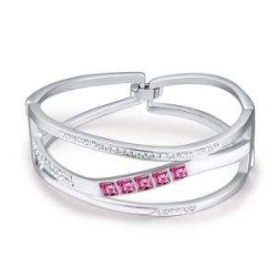 Friendly Love (On Pink)