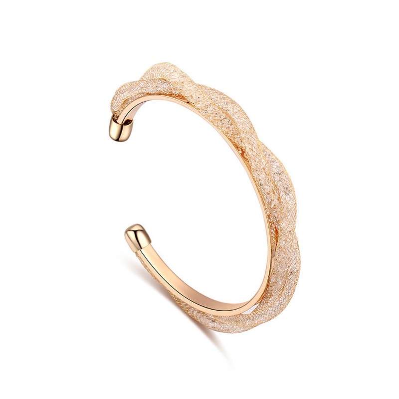 Estela on Gold