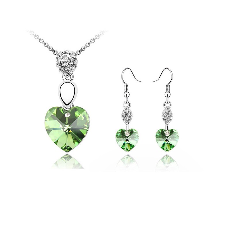 Summer Love on Green